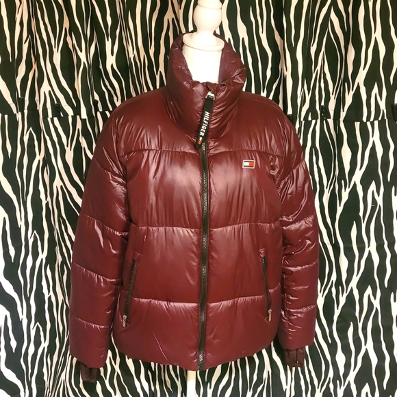 Tommy Hilfiger Jackets & Blazers - Tommy Hilfiger size Large Burgundy